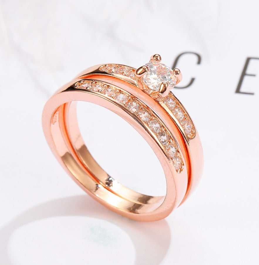 Rose Gold Ring with Diamonds – Elegant Women’s Fashion Jewelry