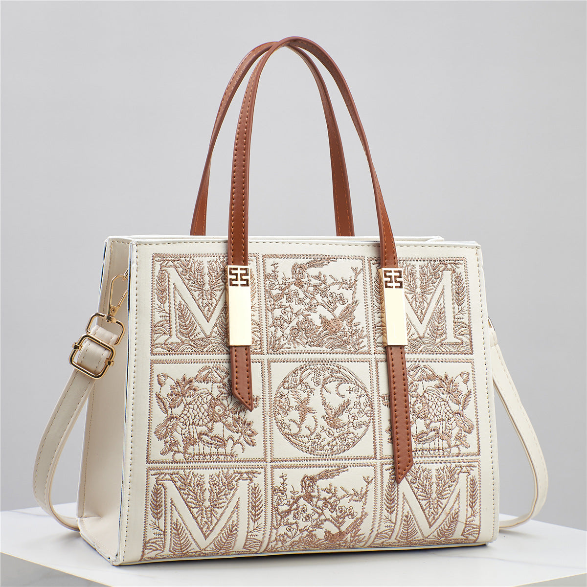 Light Luxury Shoulder Messenger Bag