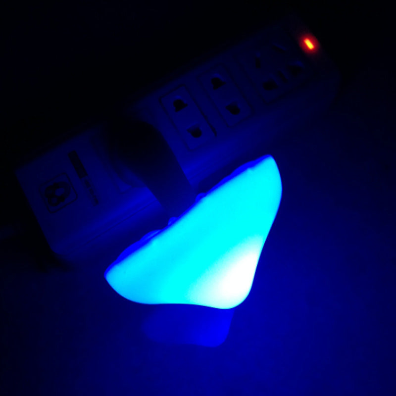 LED Mushroom Night Light – Plug-in Sensor Lamp for Home & Bedroom
