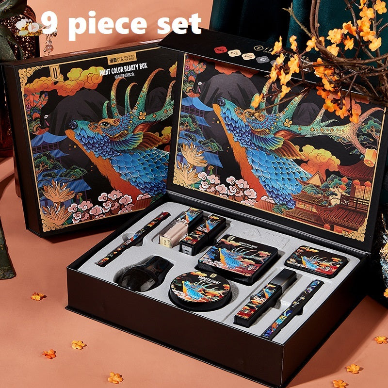 Elk 9-Piece Makeup Set
