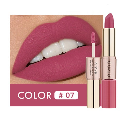 Gentle Moisturizing Lip Gloss – Charming Shine Lip Makeup