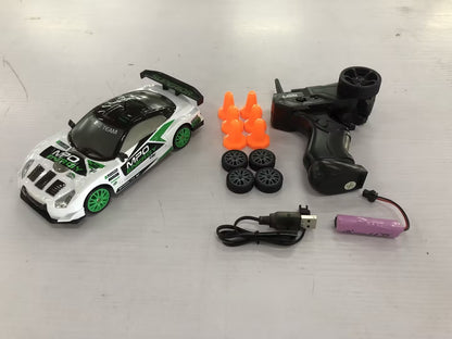 2.4G RC Drift Car – 4WD Remote Control Racing Car Toy