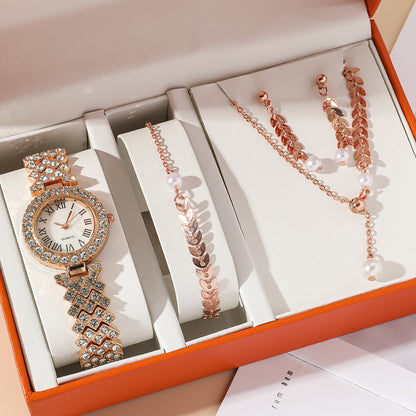 Luxury Diamond Women’s Watch – Rhinestone Quartz Bracelet