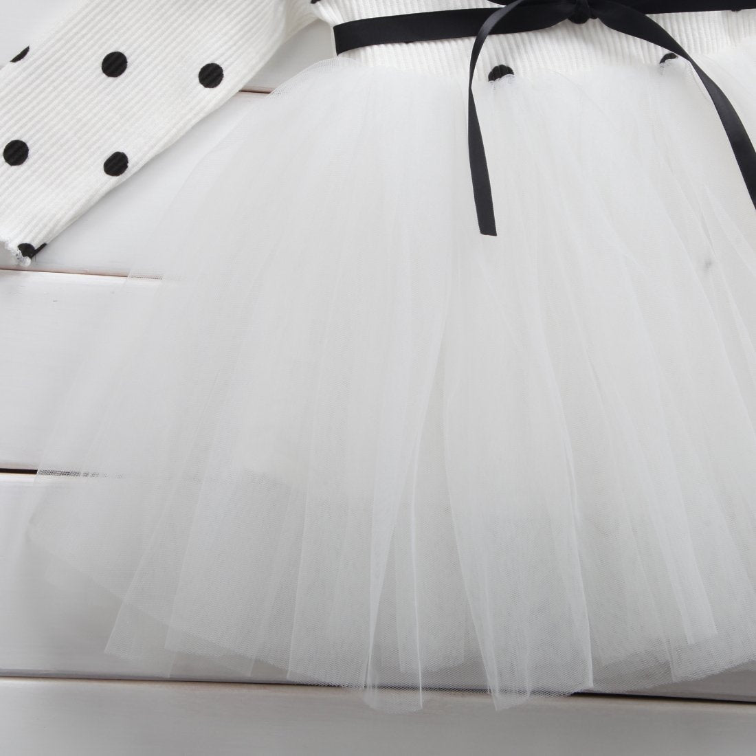 "Baby Girl Lace Tutu Dress Long Sleeve Party Outfit for Birthday or Christening"
