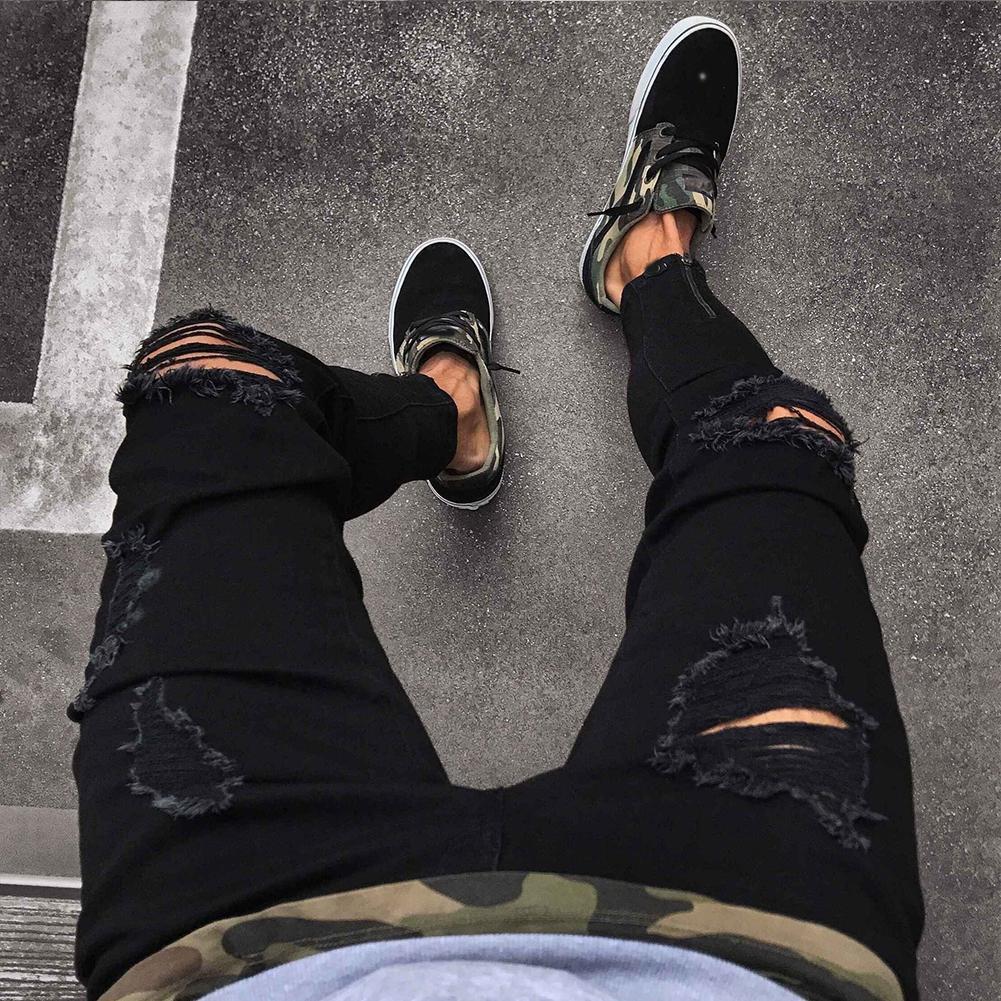 Men’s Ripped Basic Jeans