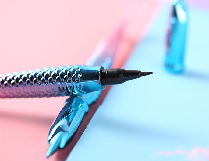 Mermaid Star Eyeliner – Waterproof Glitter Liquid Liner
