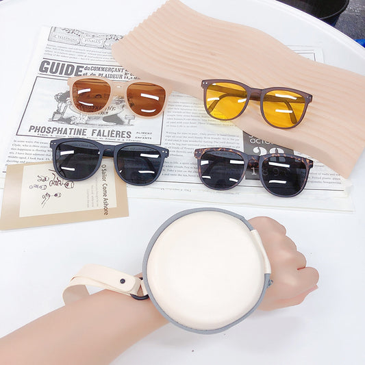 Trendy Women’s Foldable Polarized Sunglasses – TR Frame