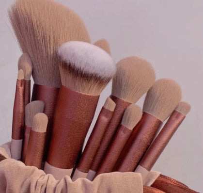 13-Pcs Makeup Brush Set – Foundation, Eyeshadow & Blush Brushes