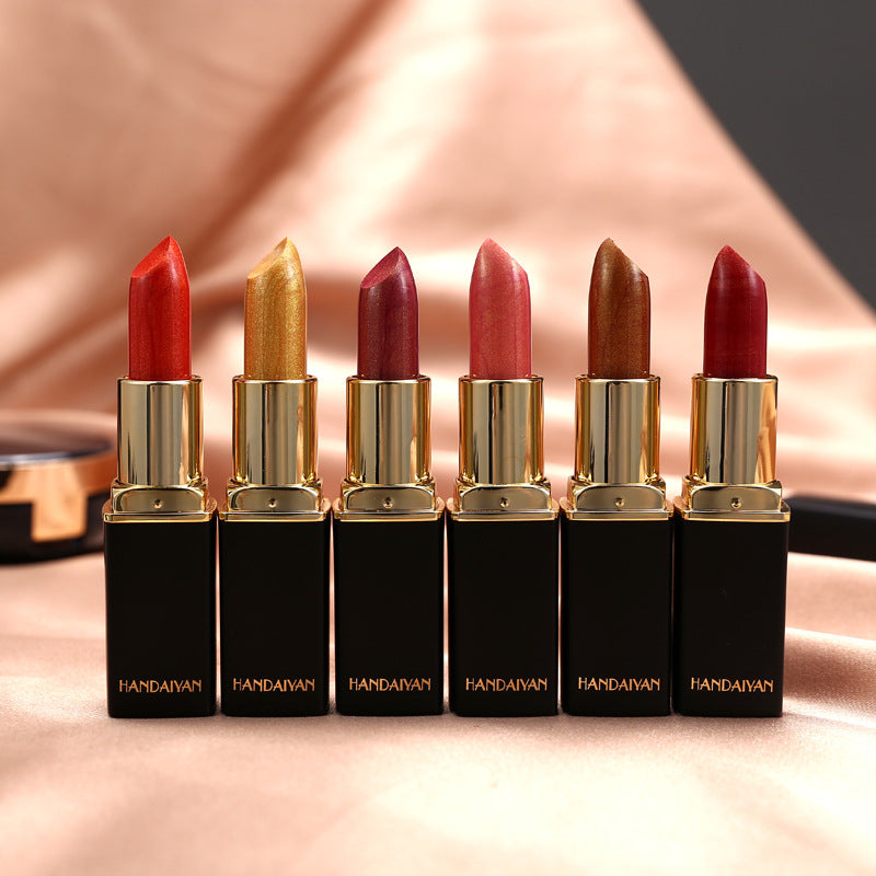 Shiny Metallic Lipstick – Pearlescent Color Changing Lipstick
