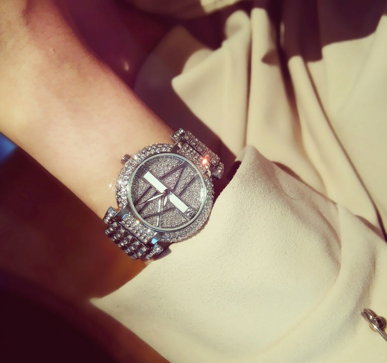 Luxury Diamond Women’s Quartz Watch – Fashion Stainless Steel Bracelet