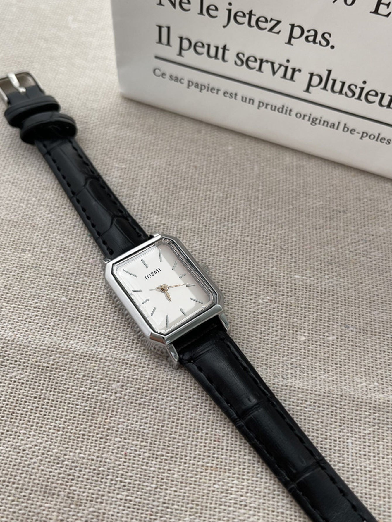 Women’s Simple Square Quartz Watch