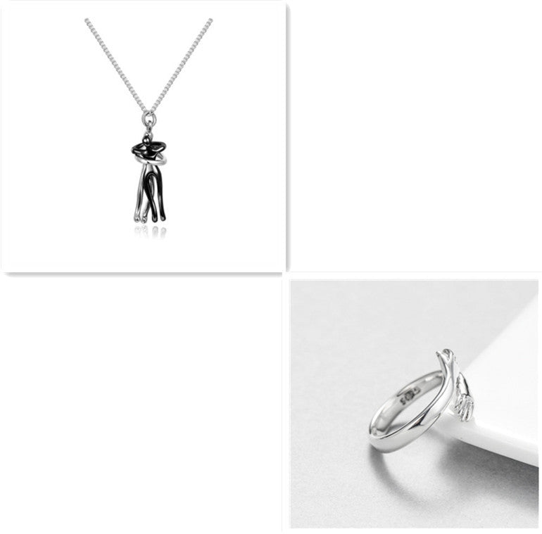 Love Hug Necklace for Couples – Unisex Jewelry Gift for Men and Women