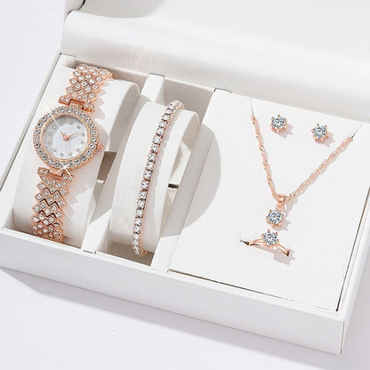 Luxury Diamond Women’s Watch – Rhinestone Quartz Bracelet