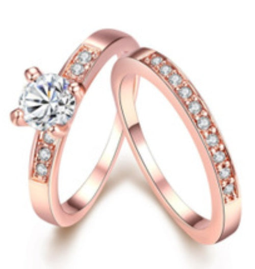 Rose Gold Ring with Diamonds – Elegant Women’s Fashion Jewelry