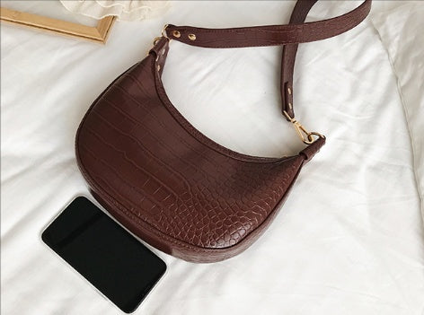 Women’s Retro Crossbody Bag