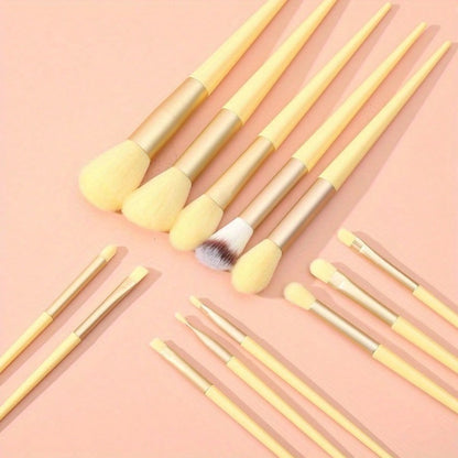13pcs Makeup Brush Set – Soft & Fluffy Professional Beauty Kit with Foundation, Powder, Eyeshadow, Kabuki Brushes & Sponge