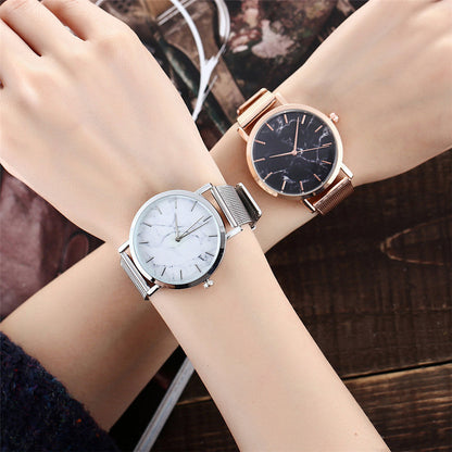 Women’s Vansvar Quartz Marble Wristwatch