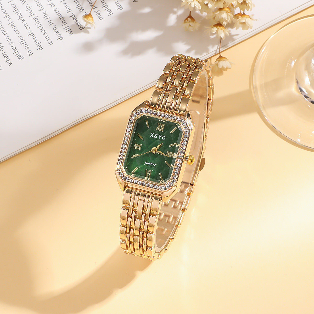 Women’s Wild Emerald Watch & Bracelet Set