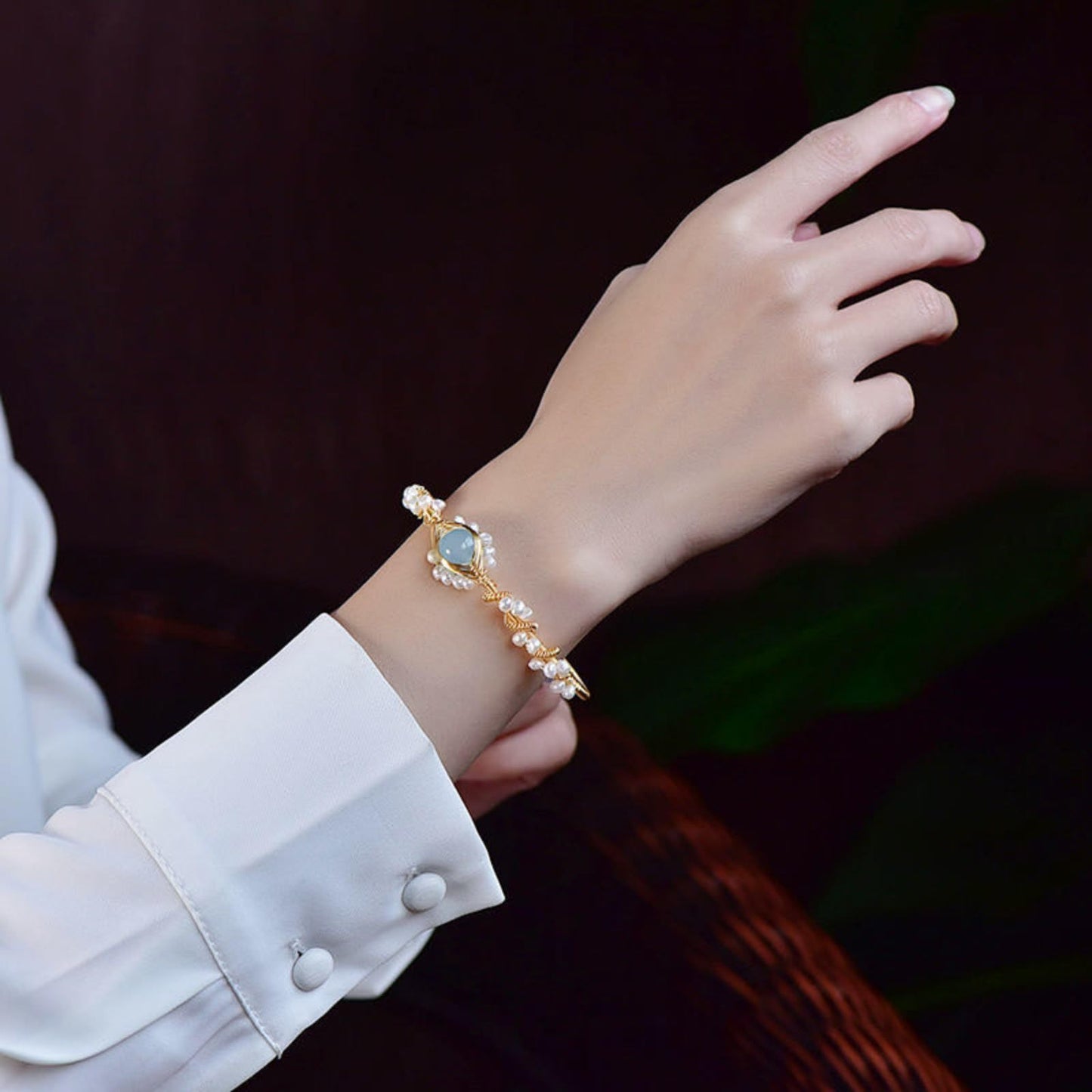 Gold Pearl Bracelet – Vintage Braided Fashion Cuff