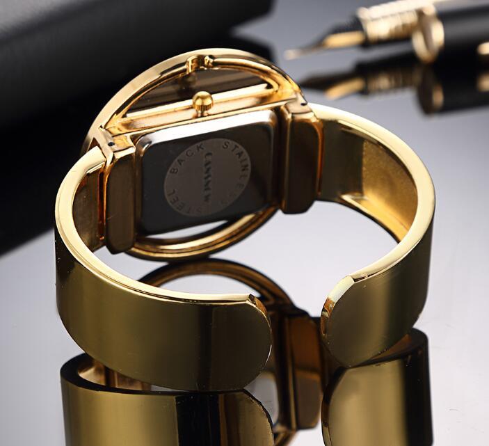 Luxury Women’s Bracelet Quartz Watch