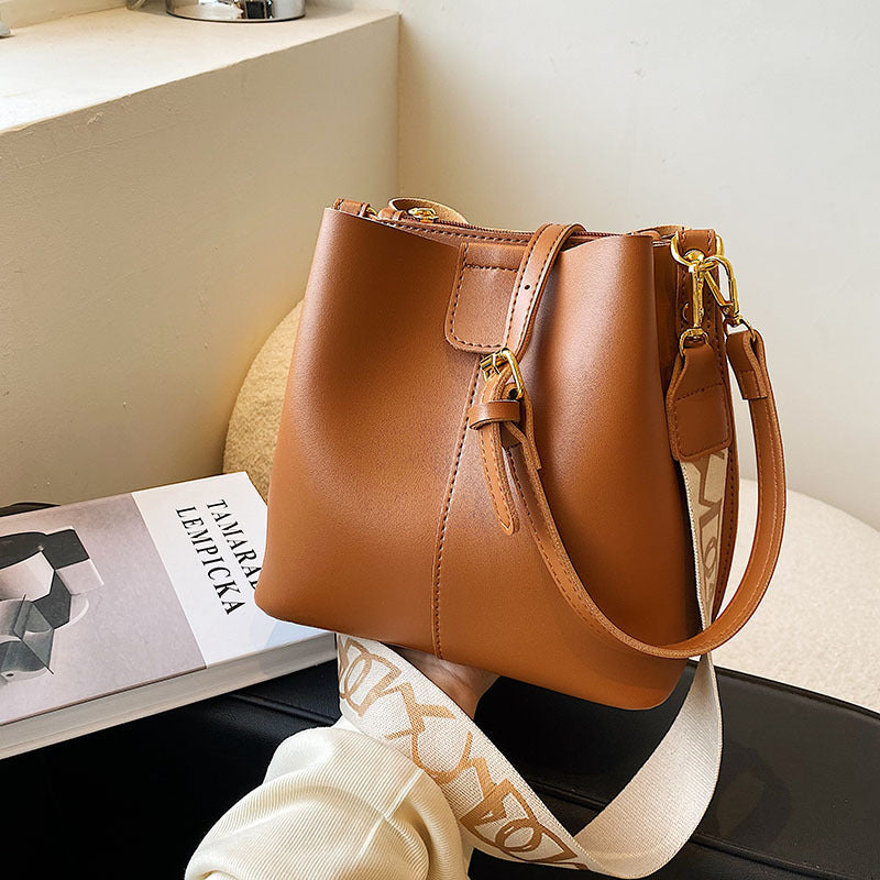French Style Wide Strap Bucket Bag