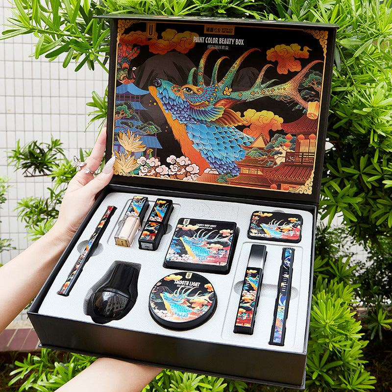 Elk 9-Piece Makeup Set