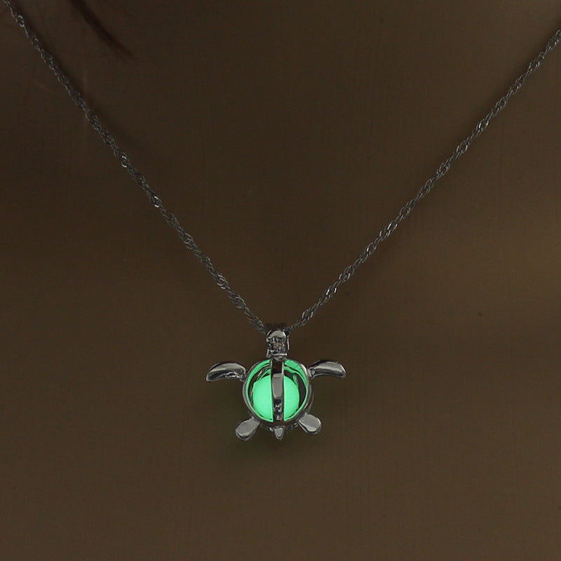 Fashion Moon Luminous Necklace – Healing Pendant for Women