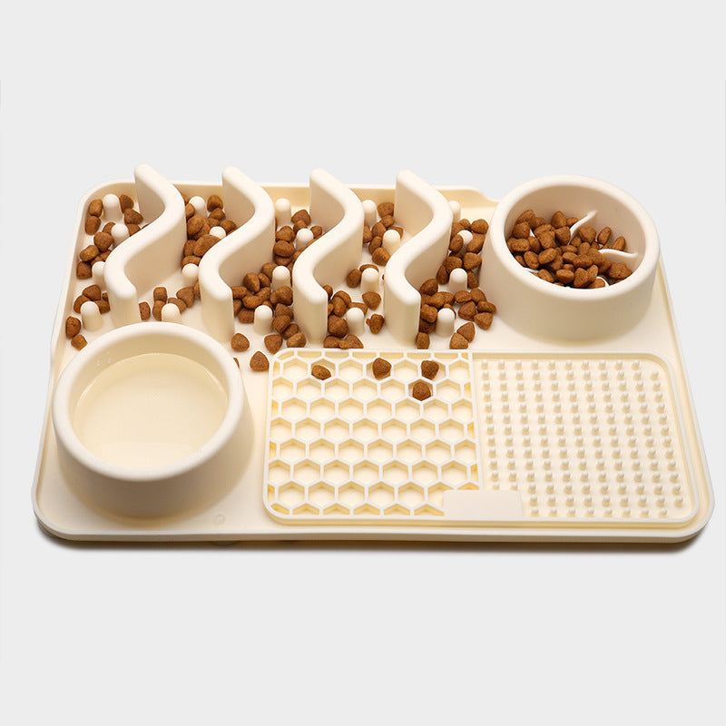 Dog Silicone Licking Mat – Multifunctional Smelling & Feeding Pad for Pets