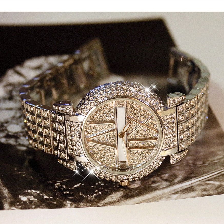 Luxury Diamond Women’s Quartz Watch – Fashion Stainless Steel Bracelet