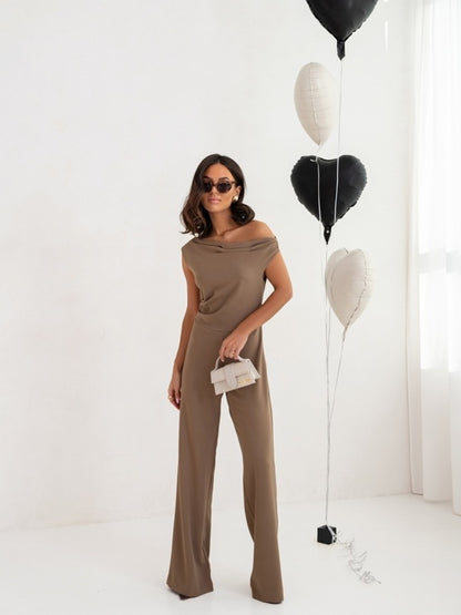 Women’s Elegant Strap Jumpsuit with Zipper