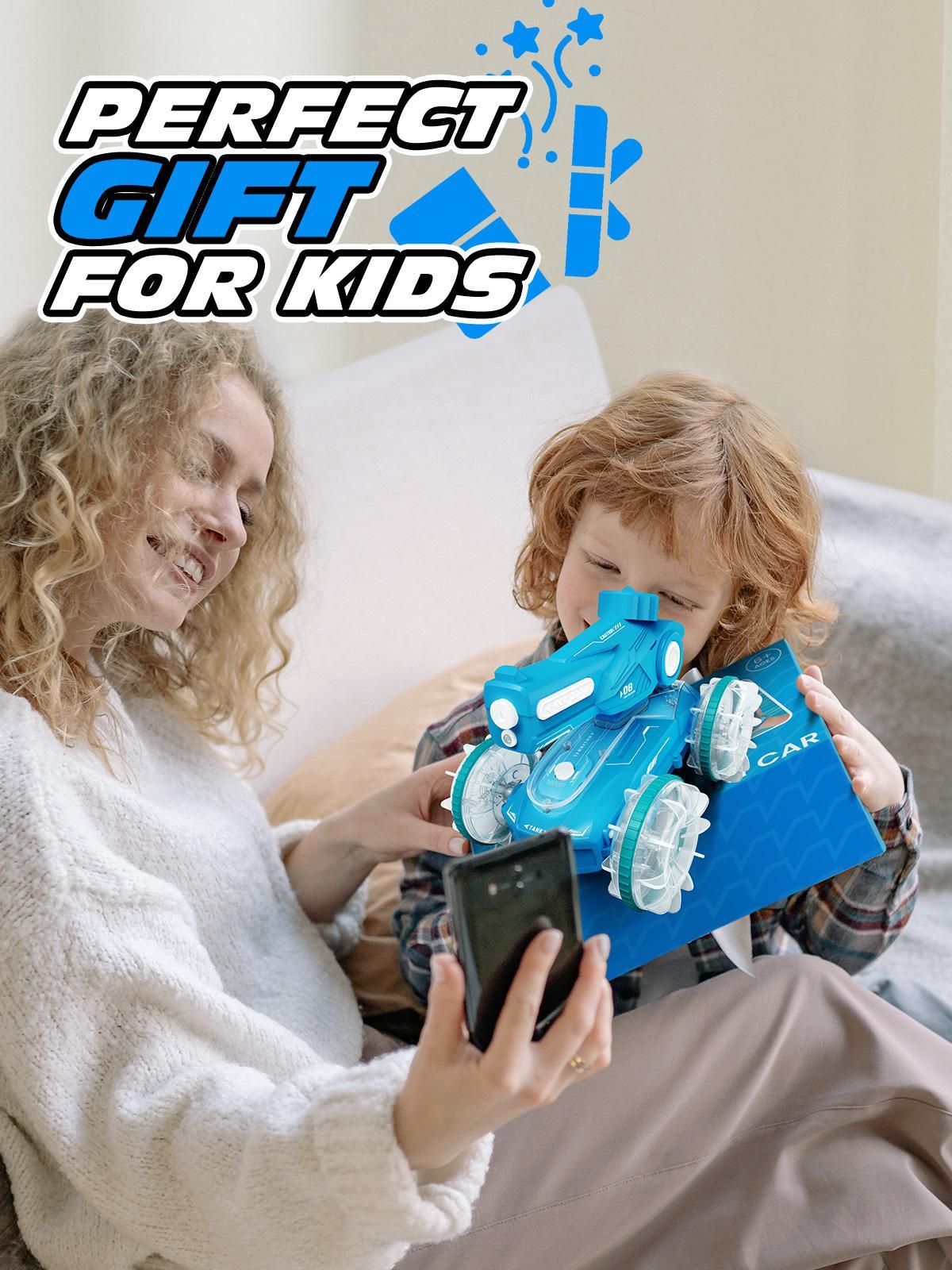 Children's All-terrain Amphibious Tank Remote Control Toy Car With Automatic Water Spray And Lighting Effects.