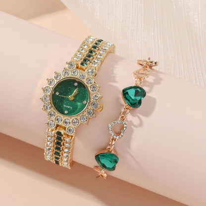 Popular Small Green Women’s Quartz Watch – Steel Band & Five-Piece Gift Set Boxed