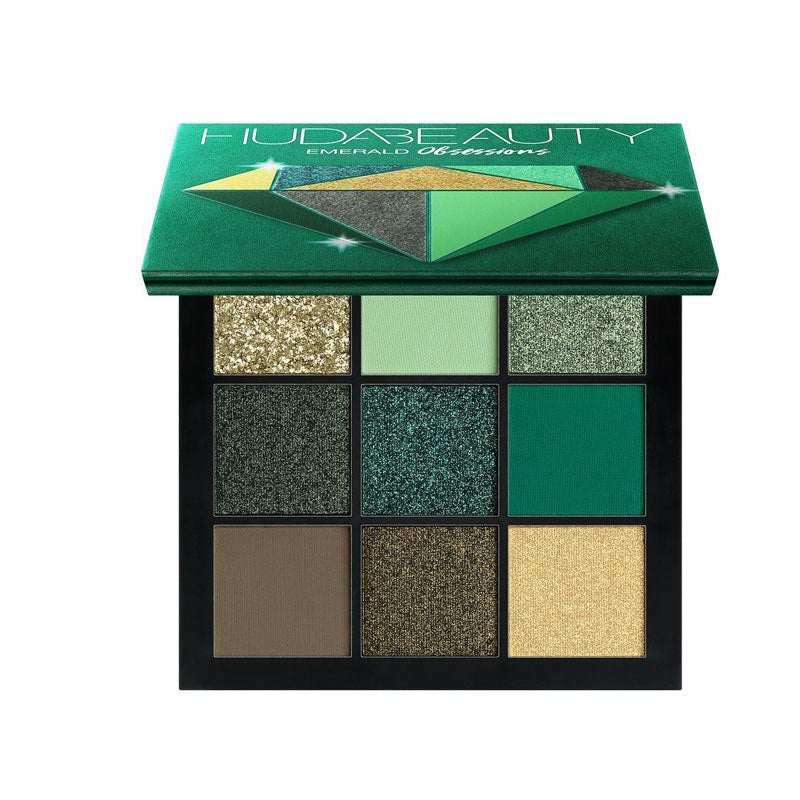 18-Color Eyeshadow Palette – Matte & Pearlescent Earth Tones