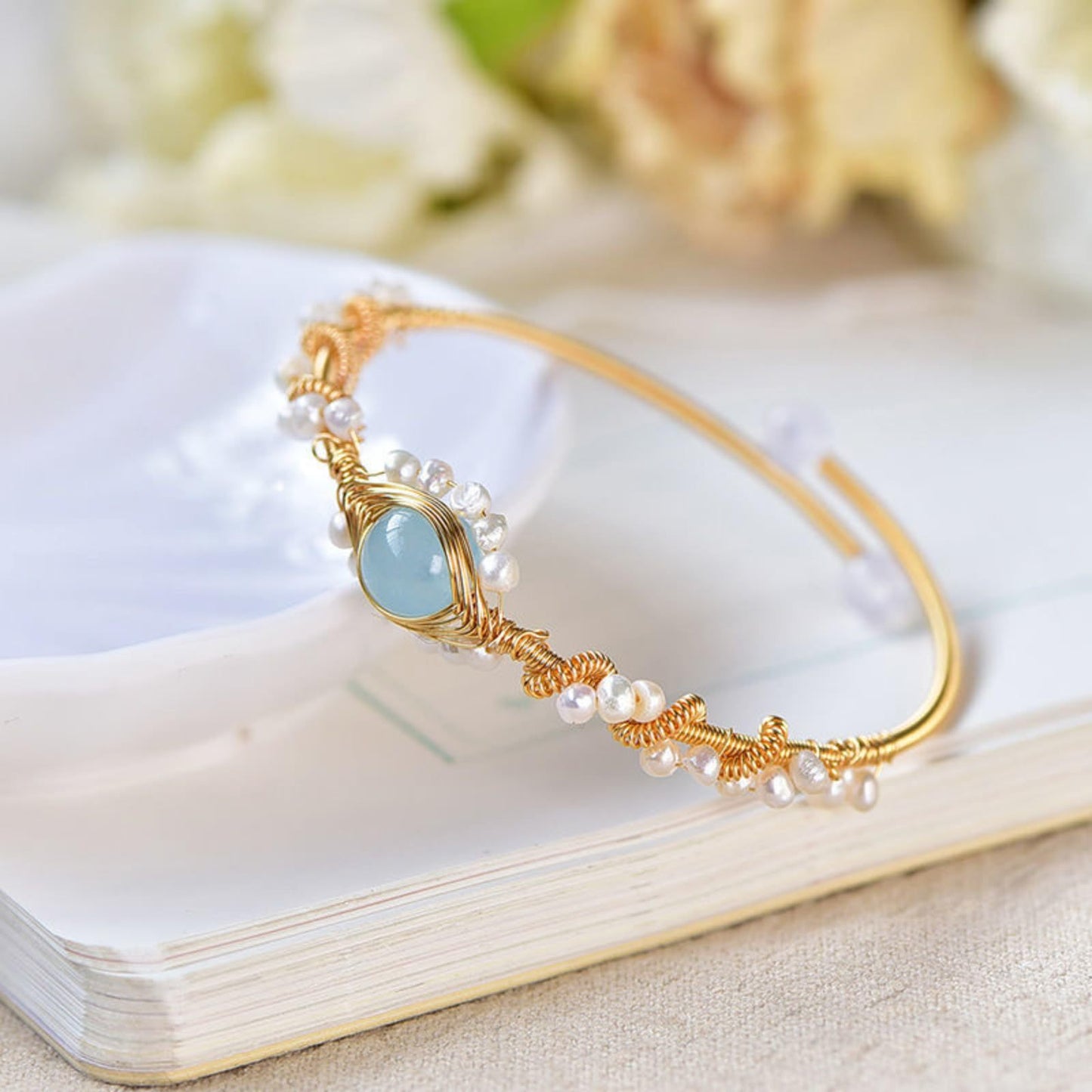 Gold Pearl Bracelet – Vintage Braided Fashion Cuff