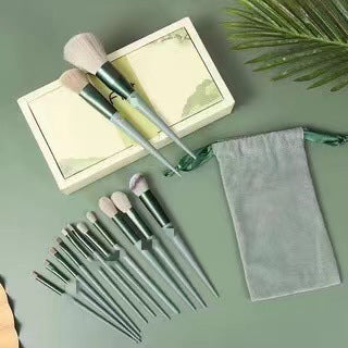 13-Pcs Makeup Brush Set – Foundation, Eyeshadow & Blush Brushes