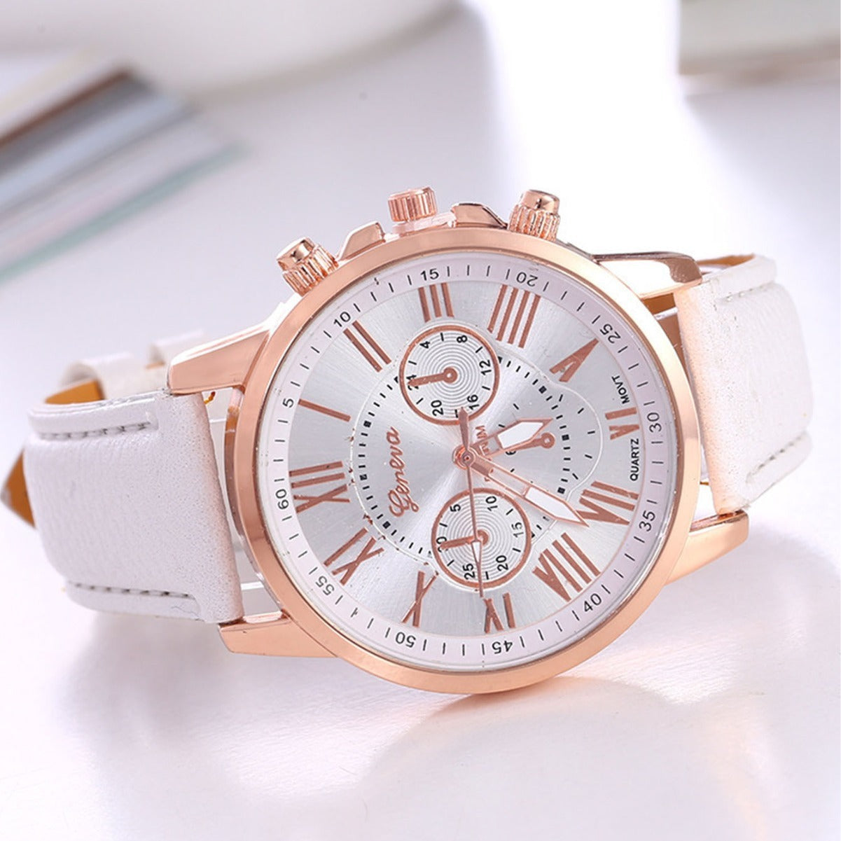 Women’s Fashion Quartz Watch & Bracelet Set