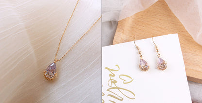 Crystal Water Drop Pendant Necklace – Adjustable Jewelry Gift