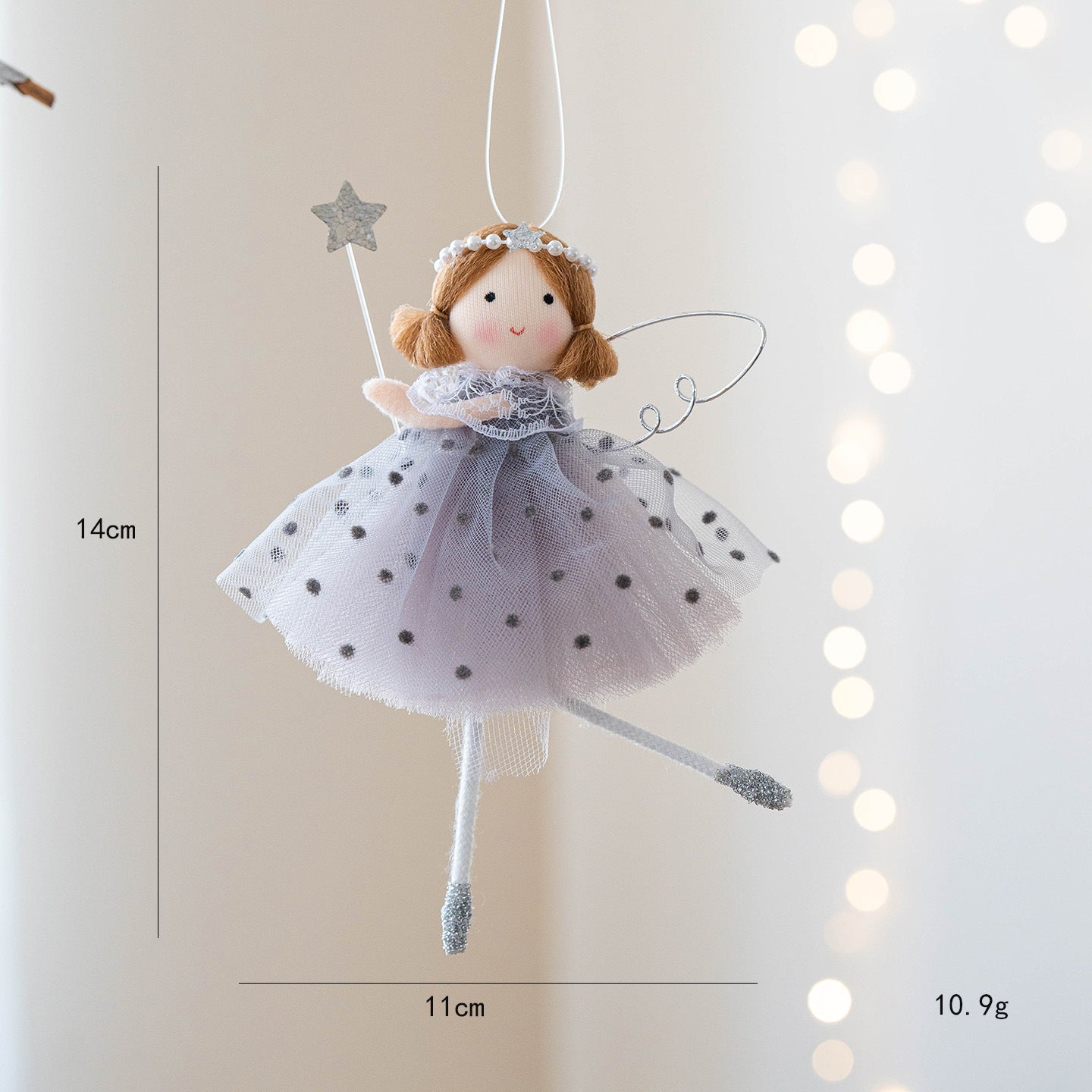 Creative Lifting Heart Girl Cute Fairy Tale Style Girl Heart