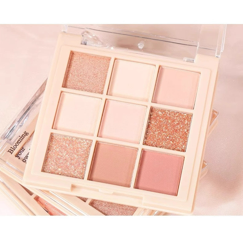 Multi-Color Eyeshadow Palette