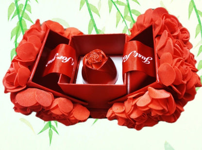 Valentine’s Day Metal Rose Jewelry Box – Necklace Gift