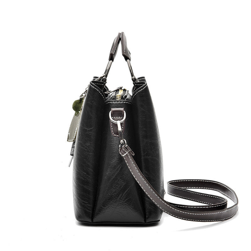 Women’s Simple Retro Small Handbag