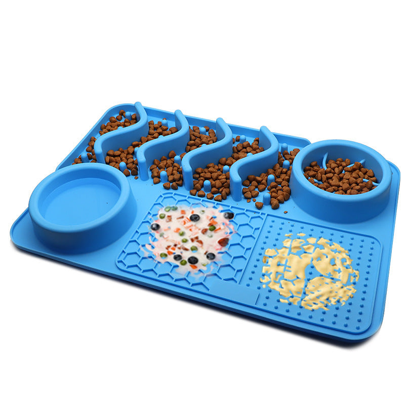 Dog Silicone Licking Mat – Multifunctional Smelling & Feeding Pad for Pets